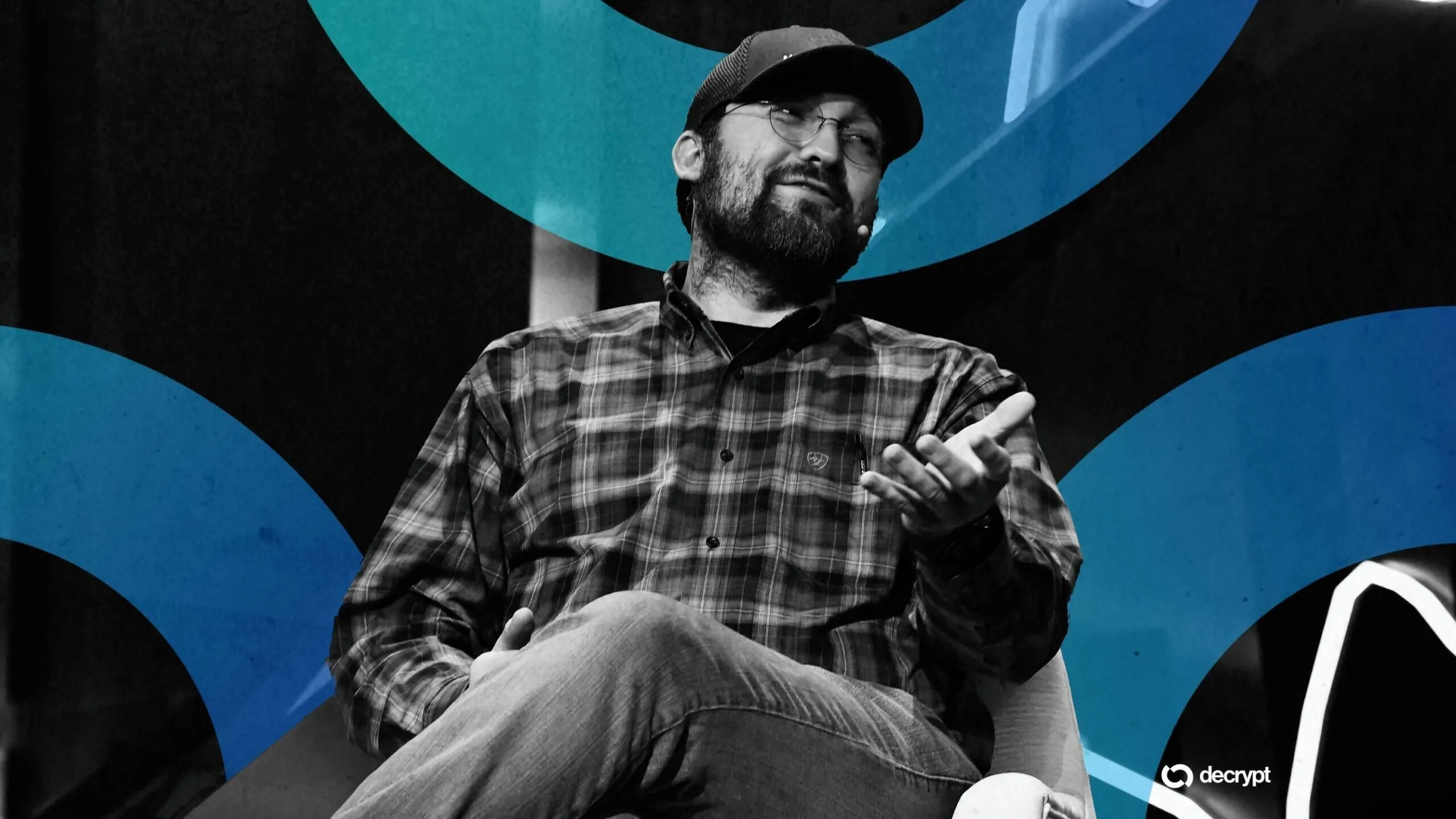 Cardano's Hoskinson Warns Crypto Turning into Submit-Quantum Will Require Commerce-Offs 4 5:52 am December 22, 2025 Cardano's Hoskinson Warns Crypto Turning into Submit-Quantum Will Require Commerce-Offs Charles Hoskinson. Source: Wikimedia/Decrypt