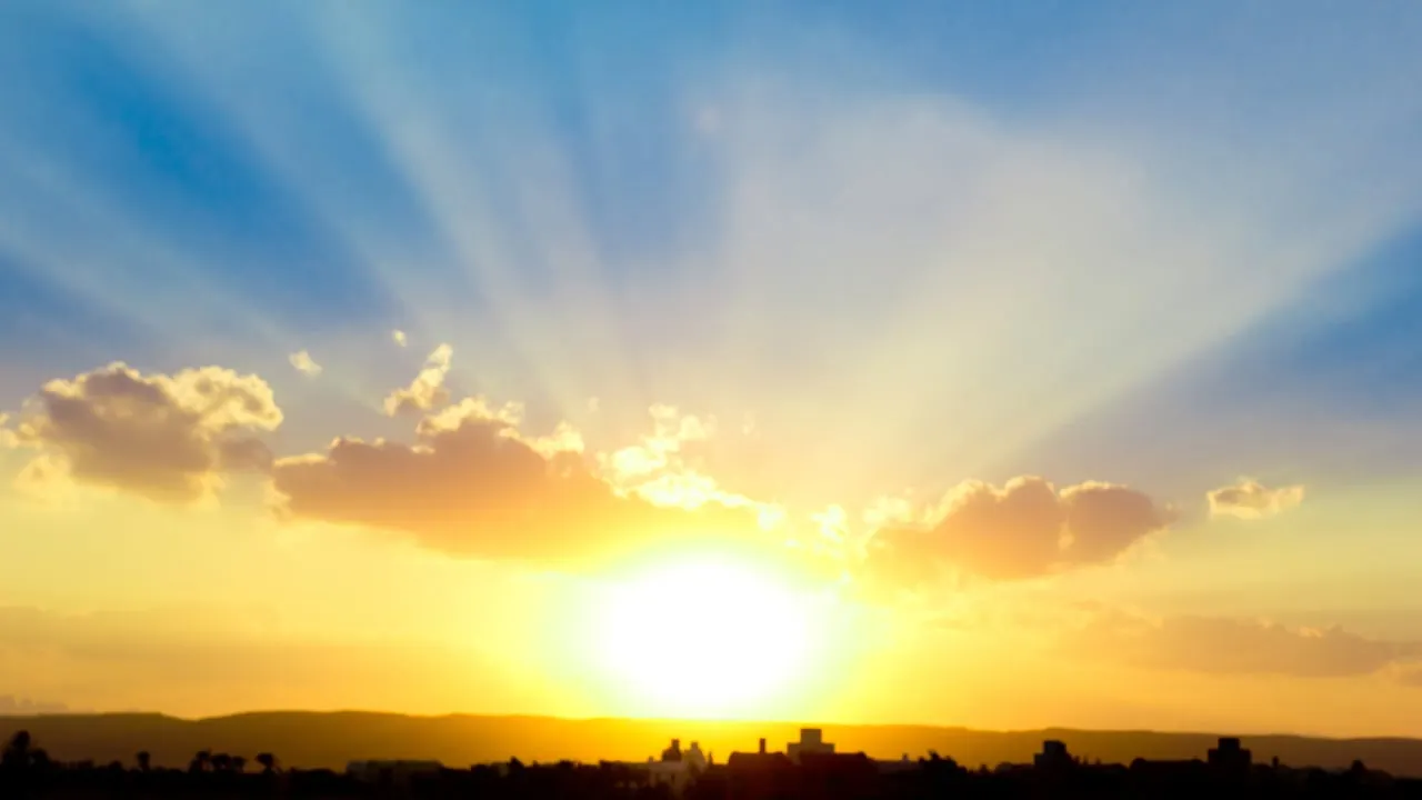 Sunny skies for crypto? Image: Shutterstock