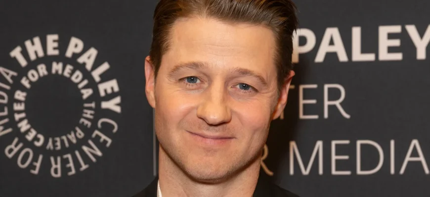 e320645eaea44b11eab117bad4909f96 Ben McKenzie, actor and crypto-documentary filmmaker, reveals the film 'Everyone is Lying to you for Money'. May 5th, 2025 12:32 am